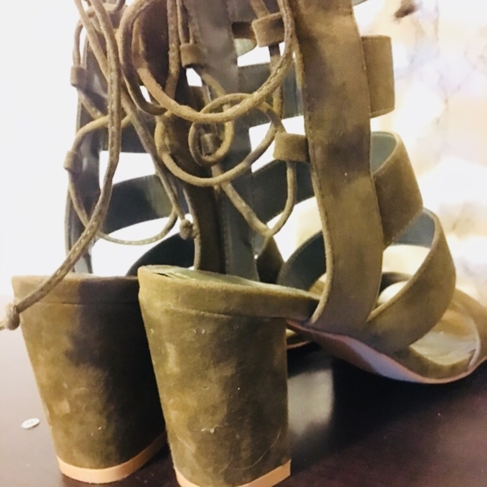 Block heels - Picture 4 of 4